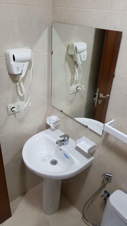 Appartement Au Centre De 迈尔提勒 外观 照片